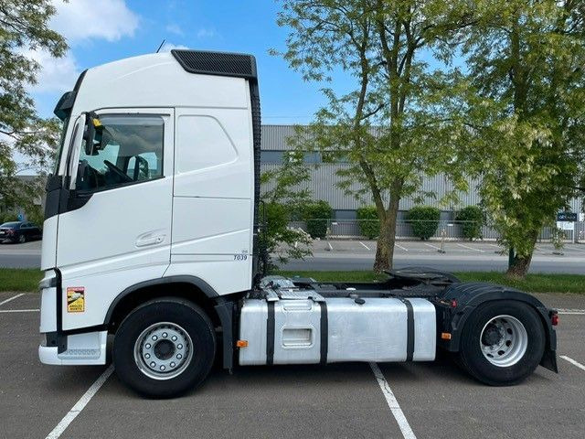 Volvo FH460. Klimaautomatik. Retarder. - Sattelzugmaschine: das Bild 2 Volvo FH460. Klimaautomatik. Retarder. - Sattelzugmaschine: das Bild 2