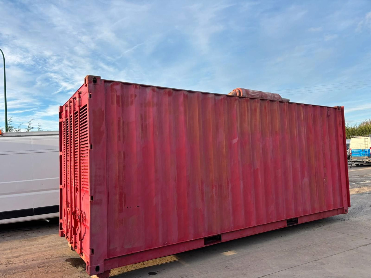 Sommer 400kVa Generator. Motor MAN V8. 370h! - Stromgenerator: das Bild 2 Sommer 400kVa Generator. Motor MAN V8. 370h! - Stromgenerator: das Bild 2