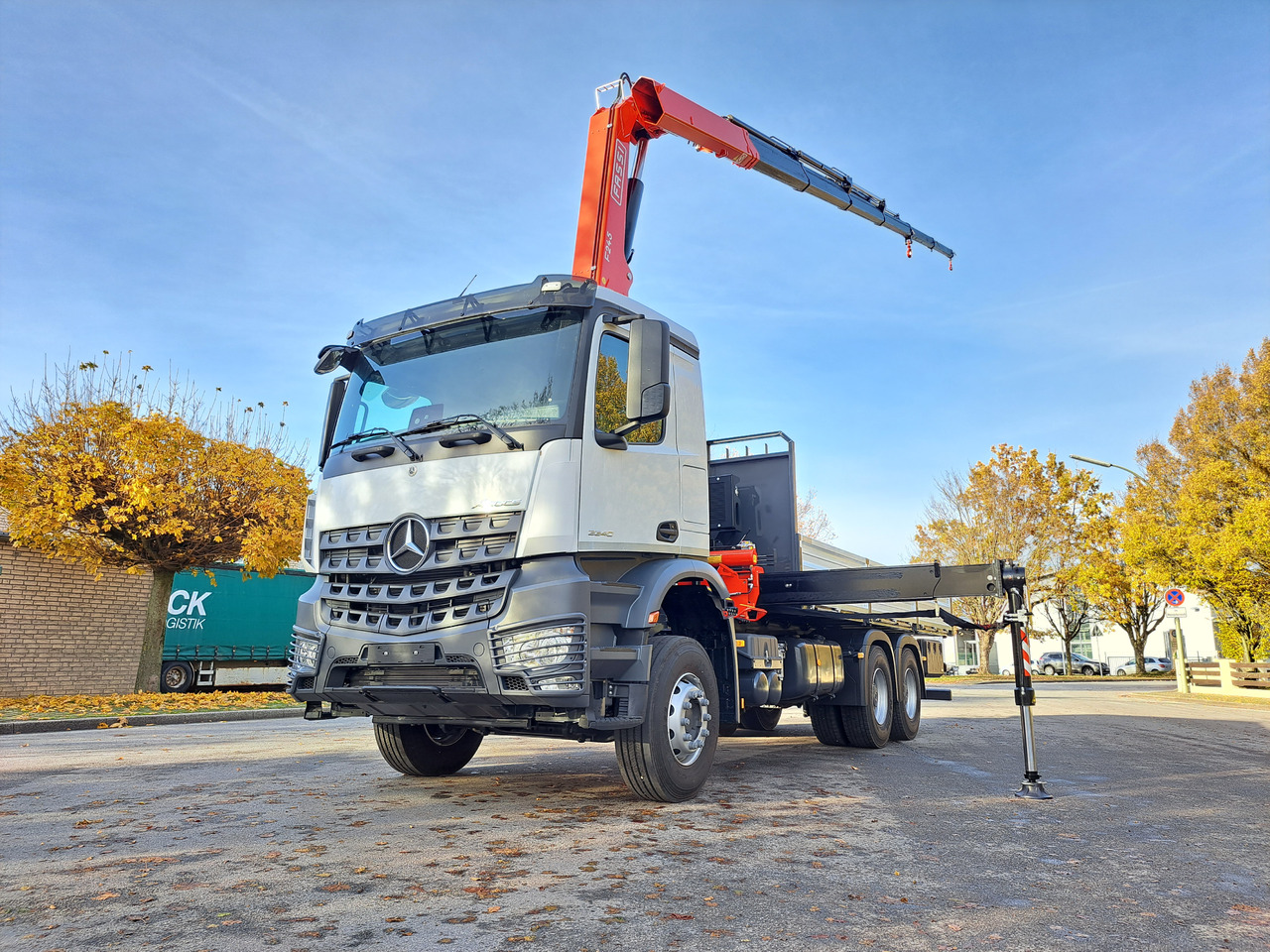 MERCEDES-BENZ AROCS 3340 CRANE FASSI F245 FLATBED TWISTLOCK EURO 3 - Pritsche LKW, Autokran: das Bild 1 MERCEDES-BENZ AROCS 3340 CRANE FASSI F245 FLATBED TWISTLOCK EURO 3 - Pritsche LKW, Autokran: das Bild 1