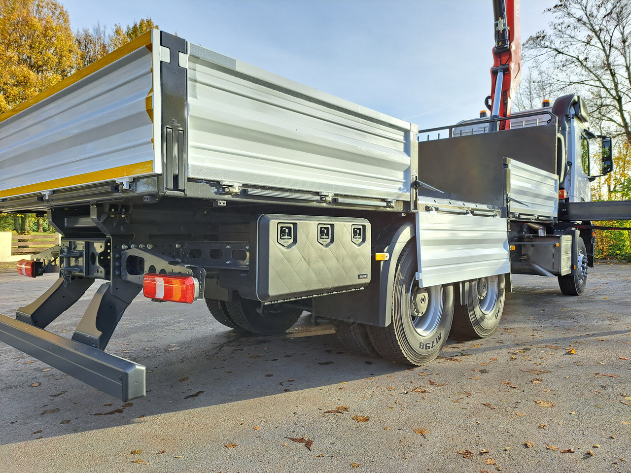 MERCEDES-BENZ AROCS 3340 CRANE FASSI F245 FLATBED TWISTLOCK EURO 3 - Pritsche LKW, Autokran: das Bild 5 MERCEDES-BENZ AROCS 3340 CRANE FASSI F245 FLATBED TWISTLOCK EURO 3 - Pritsche LKW, Autokran: das Bild 5