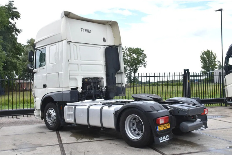 DAF XF 460 SSC 4x2 - EURO 6 - 878 TKM - ACC - AIRCO - 2 x FUEL TANKS - GOOD CONDITION - - Sattelzugmaschine: das Bild 3 DAF XF 460 SSC 4x2 - EURO 6 - 878 TKM - ACC - AIRCO - 2 x FUEL TANKS - GOOD CONDITION - - Sattelzugmaschine: das Bild 3
