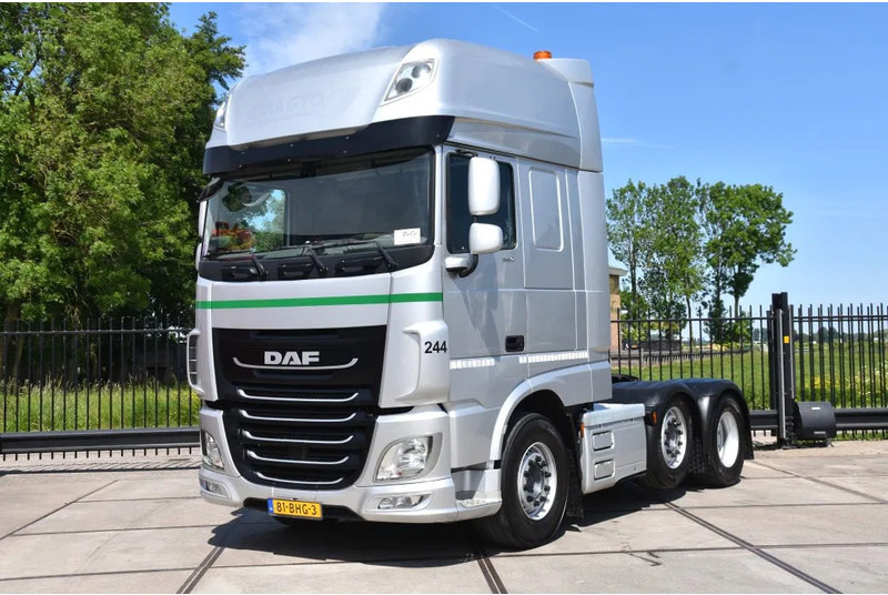 DAF XF 460 SSC 6x2/4 - ADR FL - 924 TKM - ACC - AIRCO - DIFF. LOCK - 2 BEDS - TOP CONDITION - - Sattelzugmaschine: das Bild 1 DAF XF 460 SSC 6x2/4 - ADR FL - 924 TKM - ACC - AIRCO - DIFF. LOCK - 2 BEDS - TOP CONDITION - - Sattelzugmaschine: das Bild 1