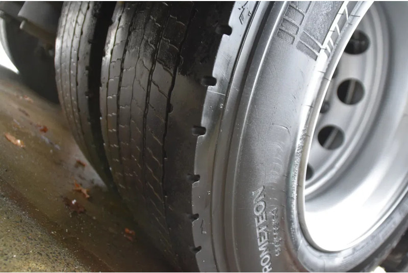 Sattelzugmaschine Scania R460 NGS 4x2 - SUPER - RETARDER - 325 TKM - PARK. AIRCO - ACC - NAVI - 2 x FUEL TANKS - TOP CONDITION -: das Bild 15