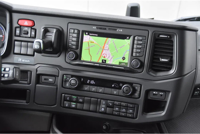 Sattelzugmaschine Scania R460 NGS 4x2 - SUPER - RETARDER - 325 TKM - PARK. AIRCO - ACC - NAVI - 2 x FUEL TANKS - TOP CONDITION -: das Bild 7