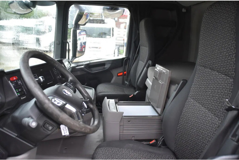 Scania R500 NGS 4x2EB - MEGA - RETARDER - FULL AIR - PARK. AIRCO - 2 x FUEL TANKS - GOOD CONDITION - - Sattelzugmaschine: das Bild 5 Scania R500 NGS 4x2EB - MEGA - RETARDER - FULL AIR - PARK. AIRCO - 2 x FUEL TANKS - GOOD CONDITION - - Sattelzugmaschine: das Bild 5