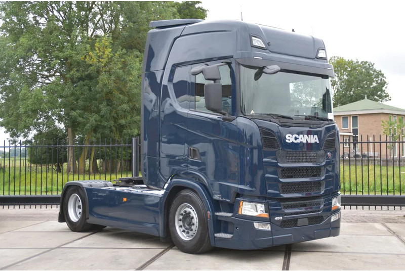 Scania S450 NGS 4x2NB - FULL AIR - RETARDER - ACC - PARK. AIRCO - 2 x FUEL TANKS - TOP CONDITION - - Sattelzugmaschine: das Bild 1 Scania S450 NGS 4x2NB - FULL AIR - RETARDER - ACC - PARK. AIRCO - 2 x FUEL TANKS - TOP CONDITION - - Sattelzugmaschine: das Bild 1