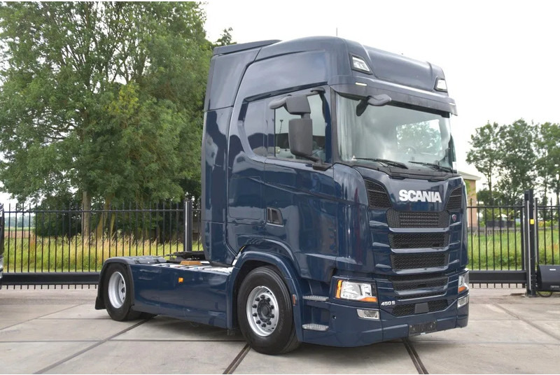 Scania S450 NGS 4x2NB - FULL AIR - RETARDER - ACC - PARK. AIRCO - 2 x FUEL TANKS - TOP CONDITION - - Sattelzugmaschine: das Bild 1 Scania S450 NGS 4x2NB - FULL AIR - RETARDER - ACC - PARK. AIRCO - 2 x FUEL TANKS - TOP CONDITION - - Sattelzugmaschine: das Bild 1