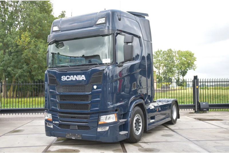 Scania S450 NGS 4x2NB - FULL AIR - RETARDER - ACC - PARK. AIRCO - 2 x FUEL TANKS - TOP CONDITION - - Sattelzugmaschine: das Bild 2 Scania S450 NGS 4x2NB - FULL AIR - RETARDER - ACC - PARK. AIRCO - 2 x FUEL TANKS - TOP CONDITION - - Sattelzugmaschine: das Bild 2