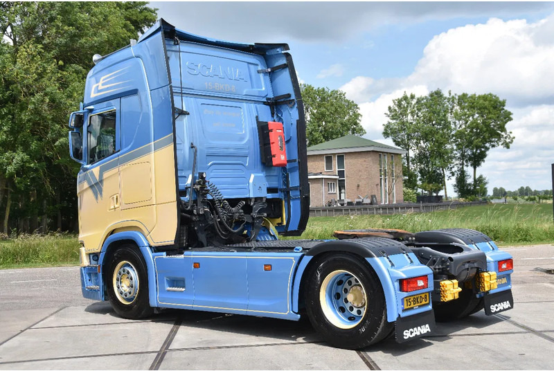 Scania S500 NGS 4x2NB - RETARDER - FULL AIR - PARK. AIRCO - FULL OPTIONS - 4 POINT AIR SUSPENSION - EXCELLENT CONDITION - - Sattelzugmaschine: das Bild 3 Scania S500 NGS 4x2NB - RETARDER - FULL AIR - PARK. AIRCO - FULL OPTIONS - 4 POINT AIR SUSPENSION - EXCELLENT CONDITION - - Sattelzugmaschine: das Bild 3