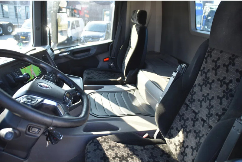 Scania G410 NGS 6x2*4 - HOOKLIFT - 306 TKM - AIRCO - NAVI - WHEELBASE: 455 CM - GOOD CONDITION - - Abrollkipper: das Bild 4 Scania G410 NGS 6x2*4 - HOOKLIFT - 306 TKM - AIRCO - NAVI - WHEELBASE: 455 CM - GOOD CONDITION - - Abrollkipper: das Bild 4