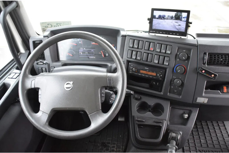 Volvo FL 280 4x2 + BOX - 312 TKM - AIRCO - DOUBLE CARGOFLOOR - ELEVATOR - REMOTE CONTROL - CAMERA - - Koffer LKW: das Bild 5 Volvo FL 280 4x2 + BOX - 312 TKM - AIRCO - DOUBLE CARGOFLOOR - ELEVATOR - REMOTE CONTROL - CAMERA - - Koffer LKW: das Bild 5