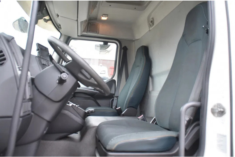 Volvo FL 280 4x2 + BOX - 312 TKM - AIRCO - DOUBLE CARGOFLOOR - ELEVATOR - REMOTE CONTROL - CAMERA - - Koffer LKW: das Bild 4 Volvo FL 280 4x2 + BOX - 312 TKM - AIRCO - DOUBLE CARGOFLOOR - ELEVATOR - REMOTE CONTROL - CAMERA - - Koffer LKW: das Bild 4