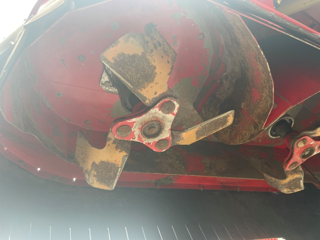 Grimme VT 170 - Traubenvollernter: das Bild 5 Grimme VT 170 - Traubenvollernter: das Bild 5