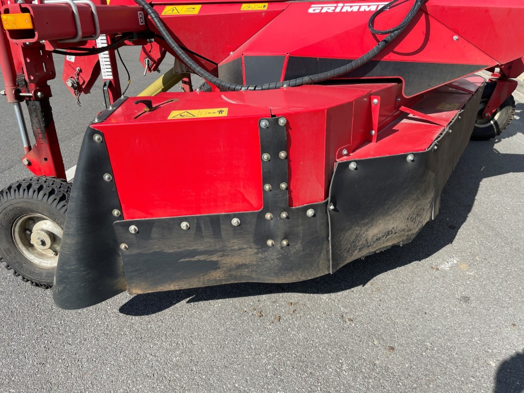 Grimme VT 220 - Traubenvollernter: das Bild 3 Grimme VT 220 - Traubenvollernter: das Bild 3