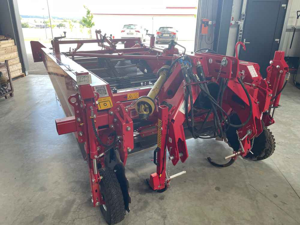 Grimme WV 165 - Traubenvollernter: das Bild 1 Grimme WV 165 - Traubenvollernter: das Bild 1