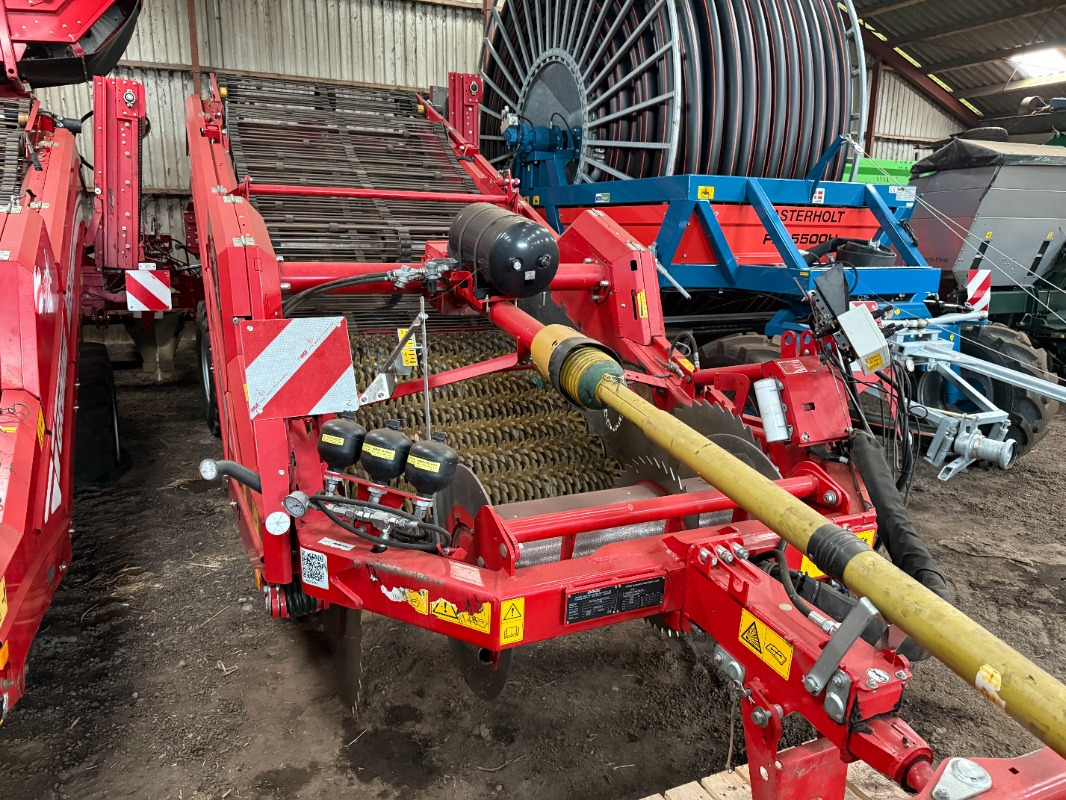 Grimme CS-170 RotaPower XL - Kartoffelroder: das Bild 1 Grimme CS-170 RotaPower XL - Kartoffelroder: das Bild 1