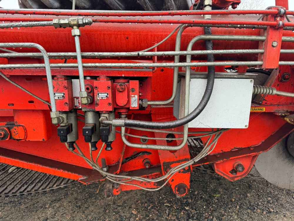 Grimme DL 1500 - Erntemaschine: das Bild 2 Grimme DL 1500 - Erntemaschine: das Bild 2