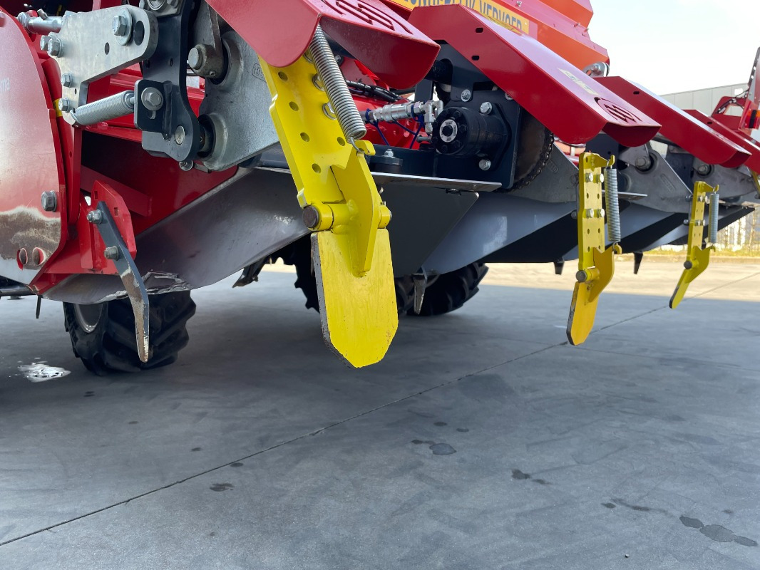 Dewulf CP 42 Trailed SC Compact - Erntemaschine: das Bild 5 Dewulf CP 42 Trailed SC Compact - Erntemaschine: das Bild 5