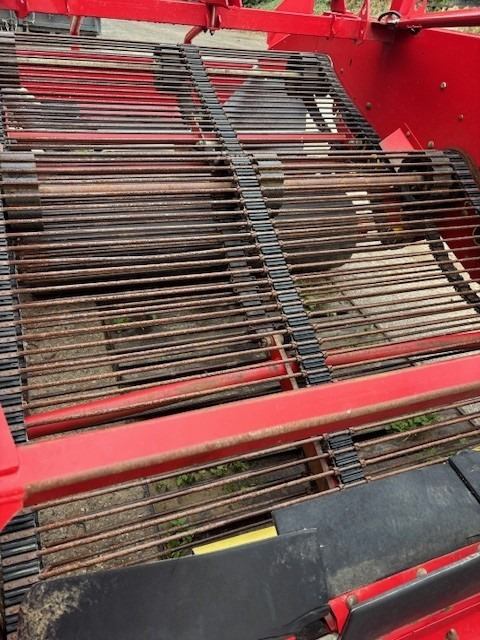 Grimme WV 165 - Traubenvollernter: das Bild 2 Grimme WV 165 - Traubenvollernter: das Bild 2