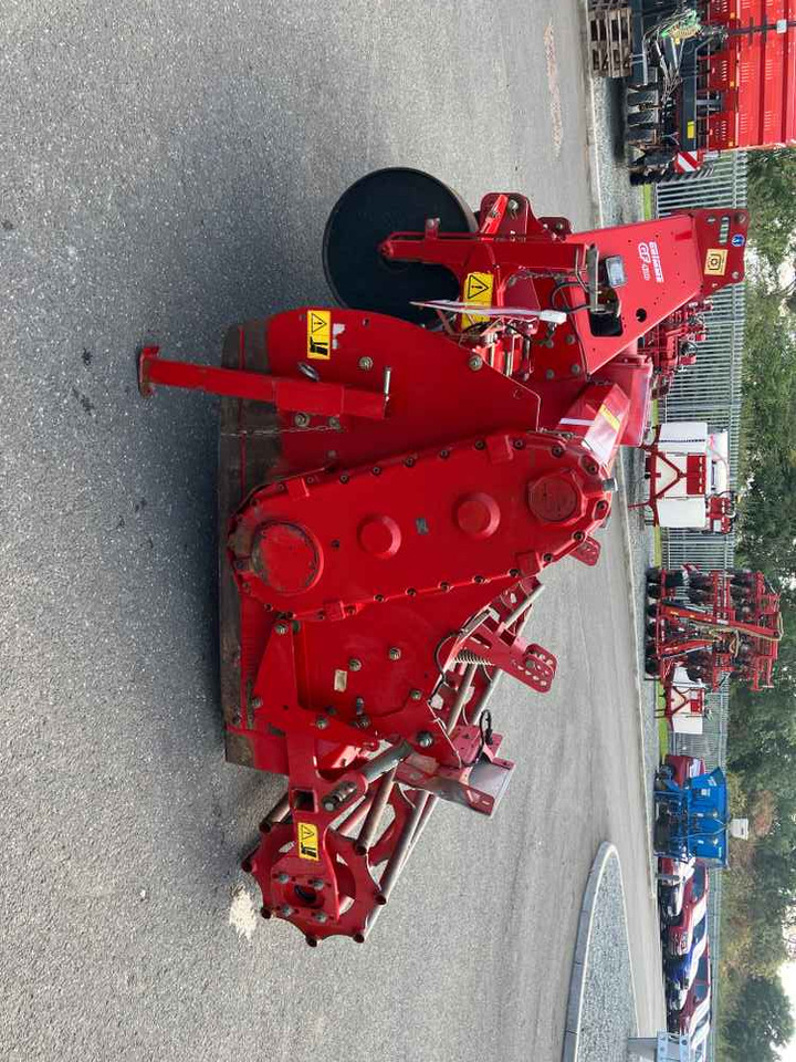 Grimme GF 400 - Erntemaschine: das Bild 3 Grimme GF 400 - Erntemaschine: das Bild 3