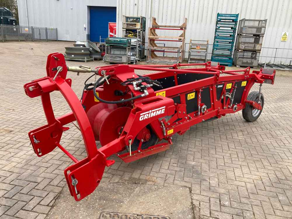 Grimme Grimme WH100 Single Row Potato Windrower - Erntemaschine: das Bild 1 Grimme Grimme WH100 Single Row Potato Windrower - Erntemaschine: das Bild 1