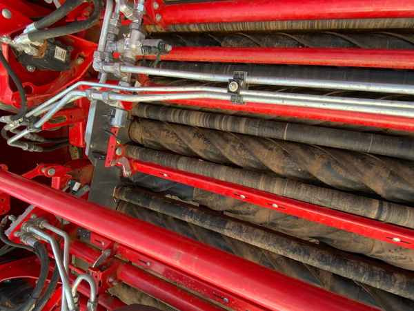 Grimme SELECT 200 - Erntemaschine: das Bild 3 Grimme SELECT 200 - Erntemaschine: das Bild 3