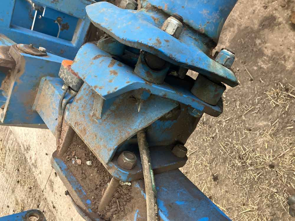 Standen BFT - Zubehör für Erntemaschine: das Bild 2 Standen BFT - Zubehör für Erntemaschine: das Bild 2