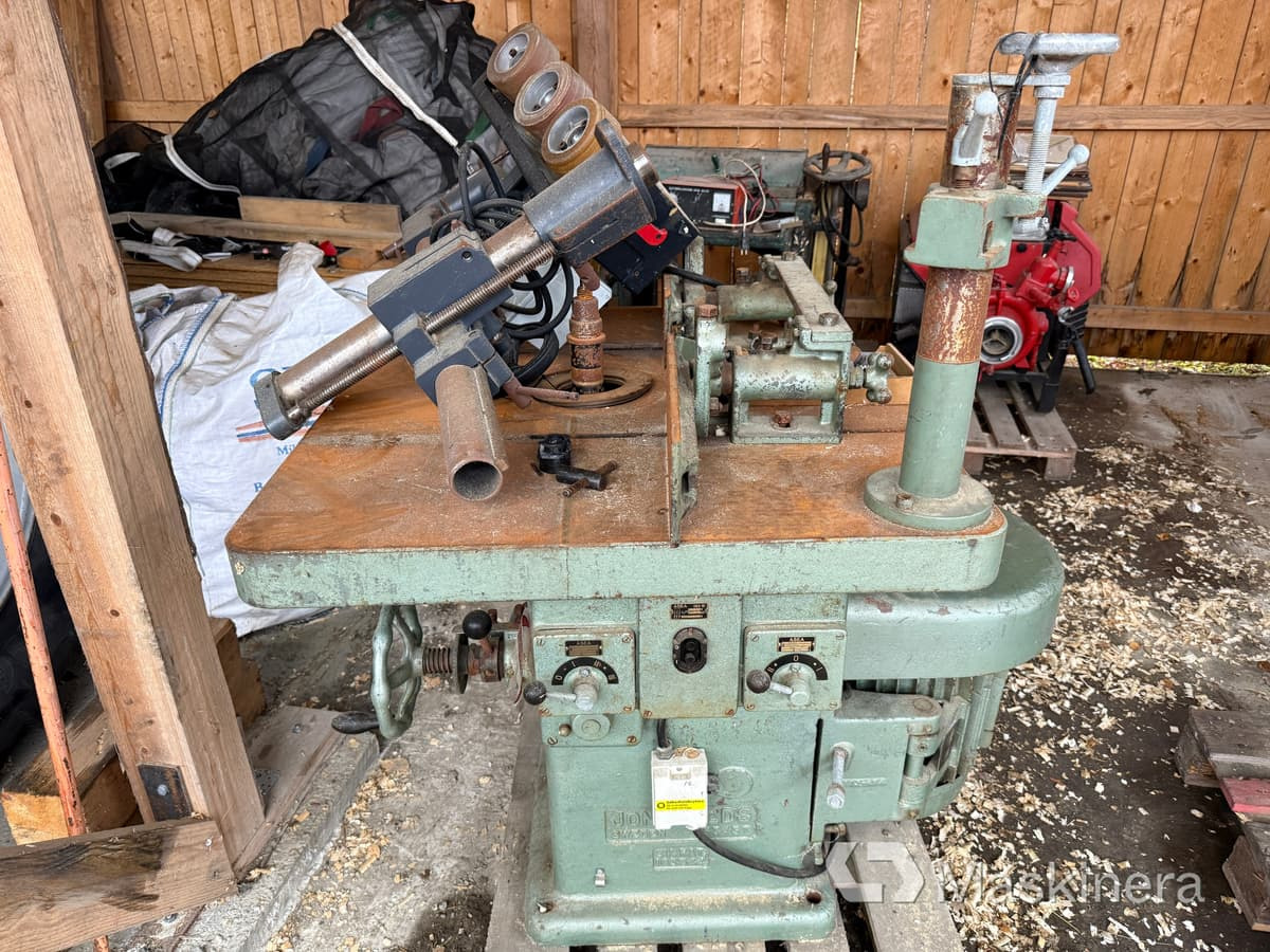 Bordsfräs med matarverk Jonsereds - Baugeräte: das Bild 2 Bordsfräs med matarverk Jonsereds - Baugeräte: das Bild 2