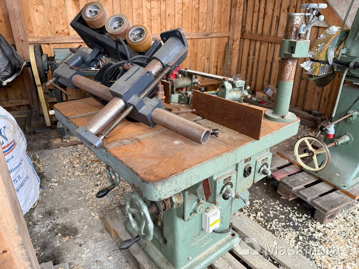 Bordsfräs med matarverk Jonsereds - Baugeräte: das Bild 3 Bordsfräs med matarverk Jonsereds - Baugeräte: das Bild 3