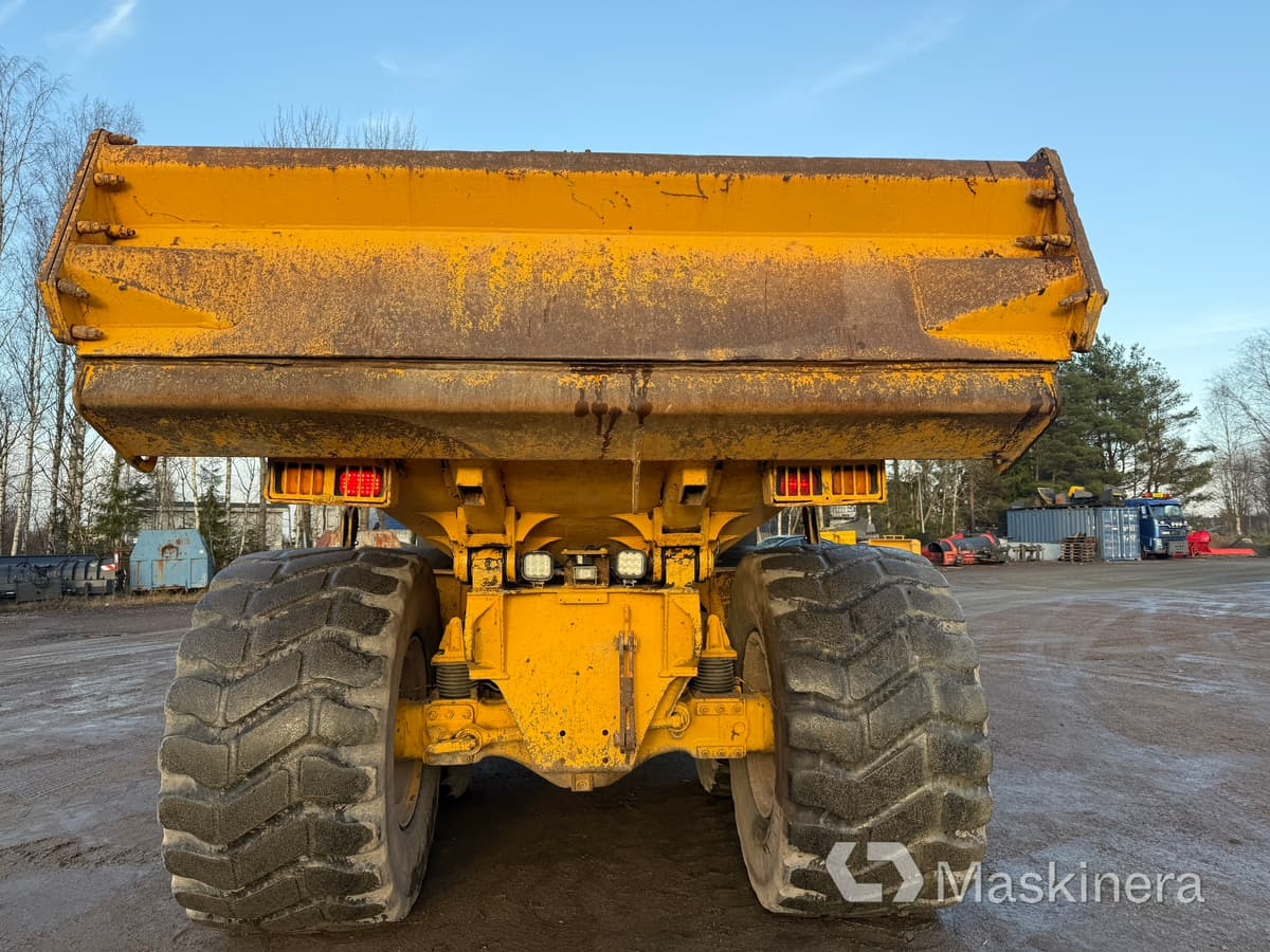 Dumper Volvo A25D 6X6 - Knickgelenkter Dumper: das Bild 5 Dumper Volvo A25D 6X6 - Knickgelenkter Dumper: das Bild 5