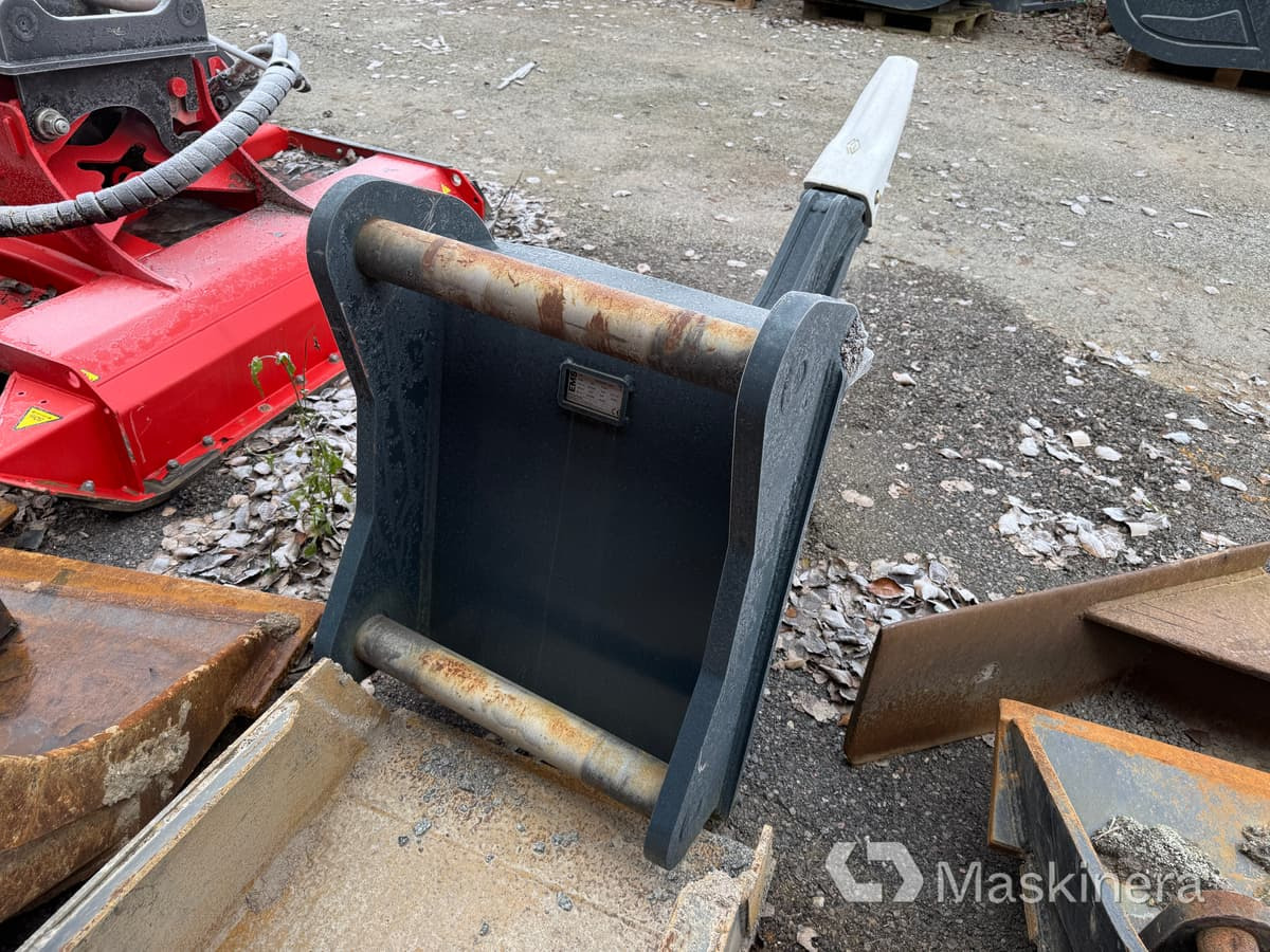 EMS Tjälrivare T35HD Tjälkrok EMS S80 - Aufreißer: das Bild 4 EMS Tjälrivare T35HD Tjälkrok EMS S80 - Aufreißer: das Bild 4