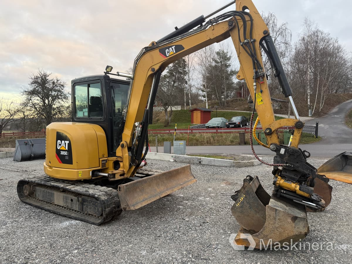 Grävmaskin CAT 305E2 CR med tillbehör - Kettenbagger: das Bild 3 Grävmaskin CAT 305E2 CR med tillbehör - Kettenbagger: das Bild 3