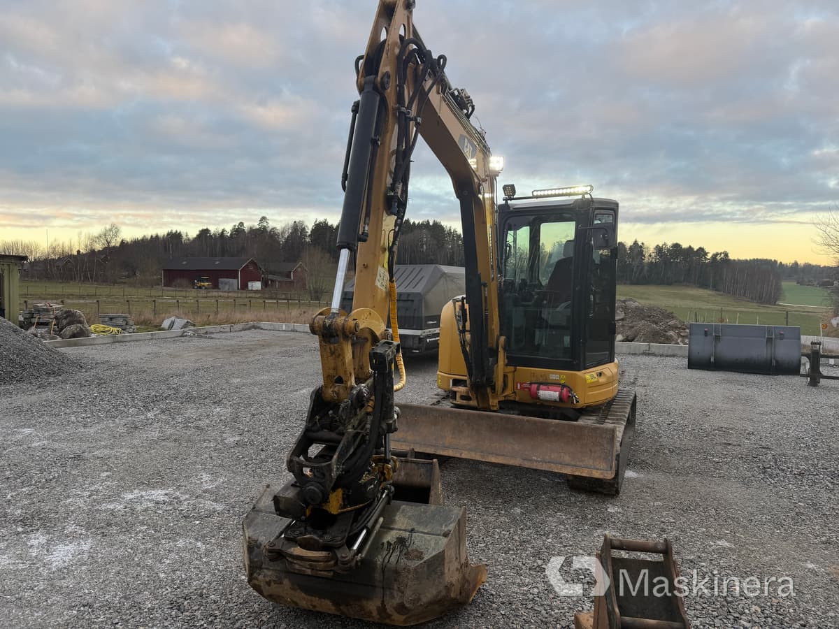 Grävmaskin CAT 305E2 CR med tillbehör - Kettenbagger: das Bild 2 Grävmaskin CAT 305E2 CR med tillbehör - Kettenbagger: das Bild 2