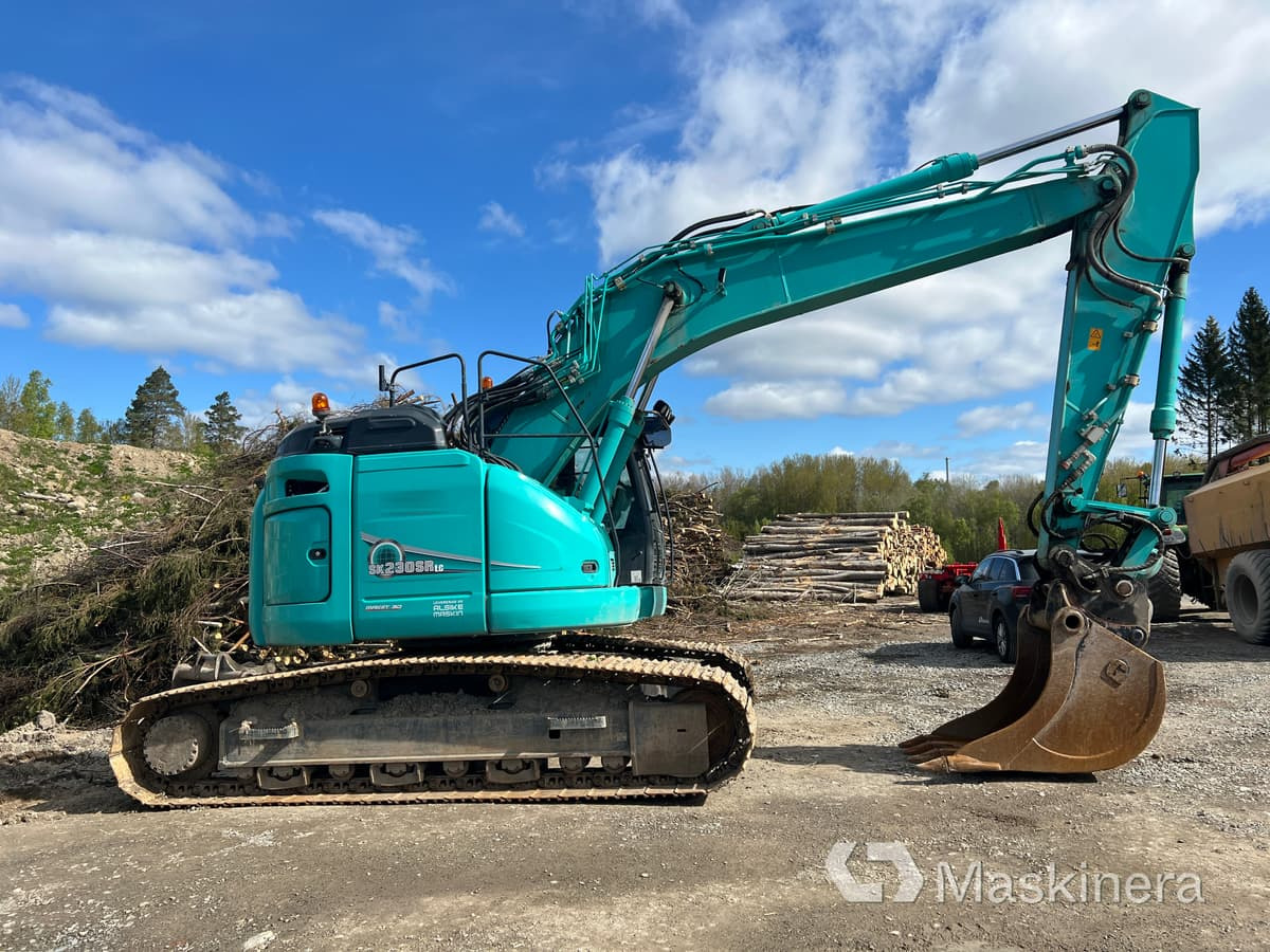 Grävmaskin Kobelco SK230SRLC-5E med tiltrotator & skopor - Kettenbagger: das Bild 4 Grävmaskin Kobelco SK230SRLC-5E med tiltrotator & skopor - Kettenbagger: das Bild 4