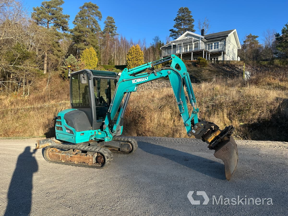 Kettenbagger Grävmaskin Kobelco SK26: das Bild 7