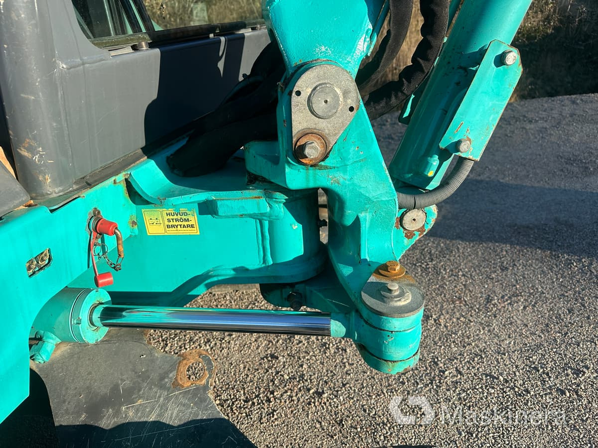Kettenbagger Grävmaskin Kobelco SK26: das Bild 35