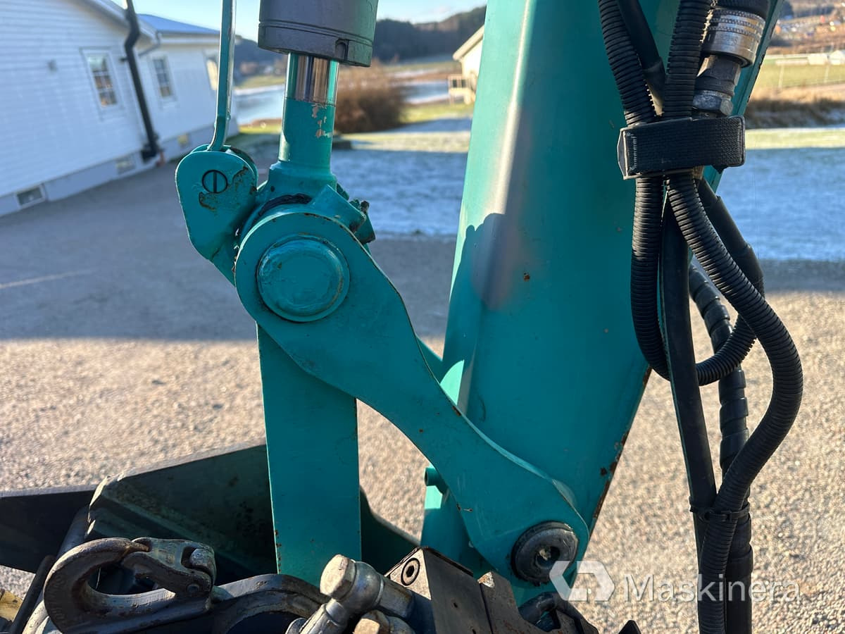 Kettenbagger Grävmaskin Kobelco SK26: das Bild 44
