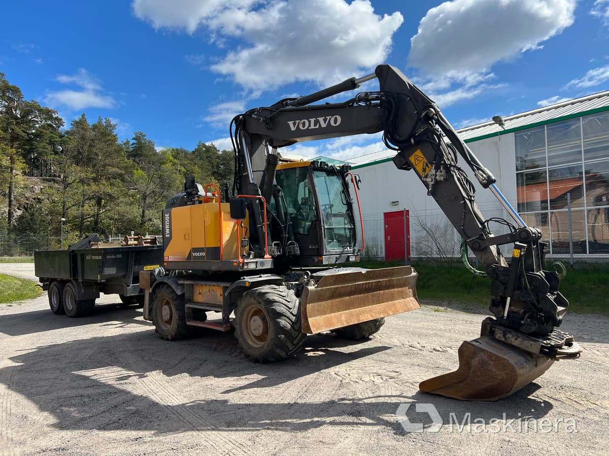 Hjulgrävare Volvo EWR150E med tillbehör - Kettenbagger: das Bild 4 Hjulgrävare Volvo EWR150E med tillbehör - Kettenbagger: das Bild 4