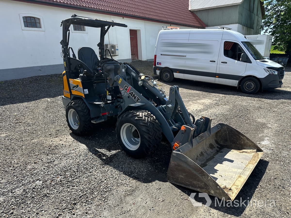 Hjullastare Giant G2200 X-TRA HD+ - Radlader: das Bild 3 Hjullastare Giant G2200 X-TRA HD+ - Radlader: das Bild 3