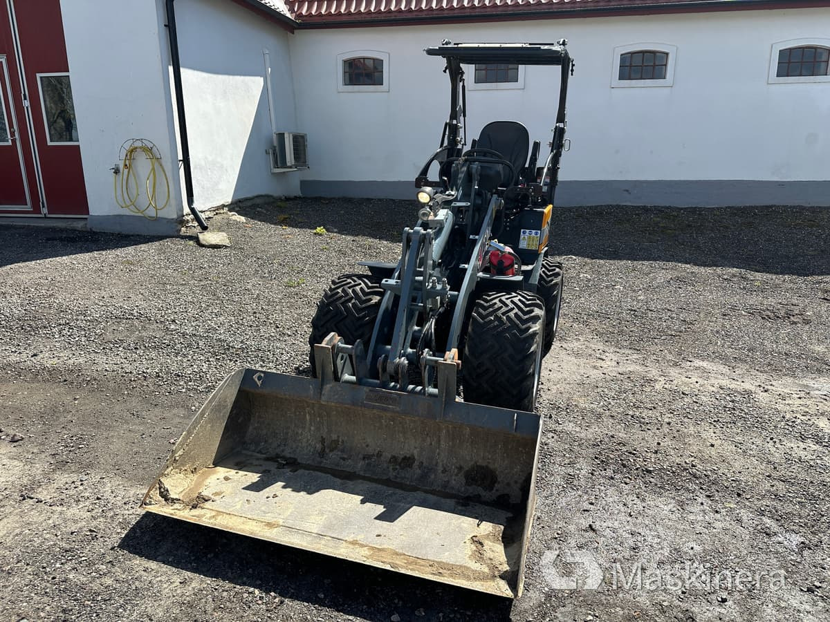 Hjullastare Giant G2200 X-TRA HD+ - Radlader: das Bild 2 Hjullastare Giant G2200 X-TRA HD+ - Radlader: das Bild 2