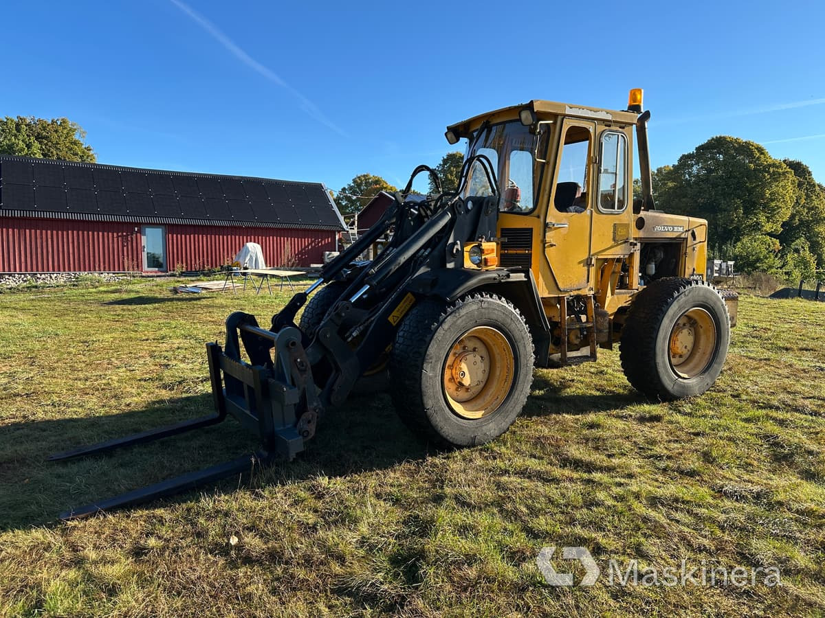 Hjullastare Volvo BM 4200 - Radlader: das Bild 1 Hjullastare Volvo BM 4200 - Radlader: das Bild 1