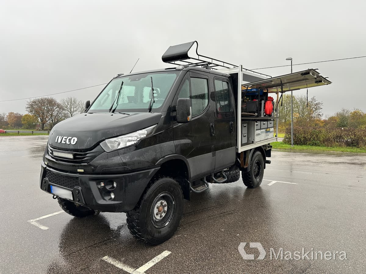 Iveco Daily 55-180 4x4 3.0 Arbetsbil Iveco Daily 4x4 3.0 - Kastenwagen: das Bild 1 Iveco Daily 55-180 4x4 3.0 Arbetsbil Iveco Daily 4x4 3.0 - Kastenwagen: das Bild 1