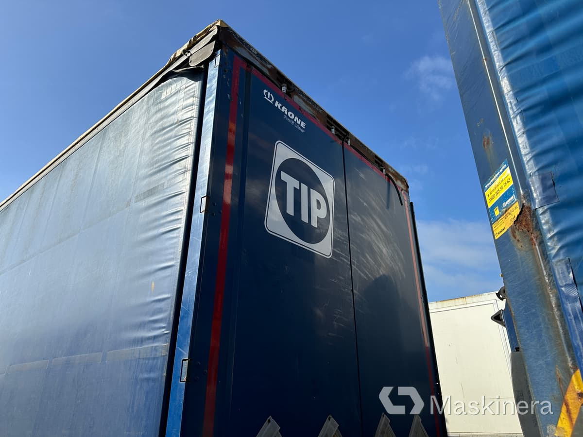 Kapelltrailer Krone SD - Planenauflieger: das Bild 5 Kapelltrailer Krone SD - Planenauflieger: das Bild 5