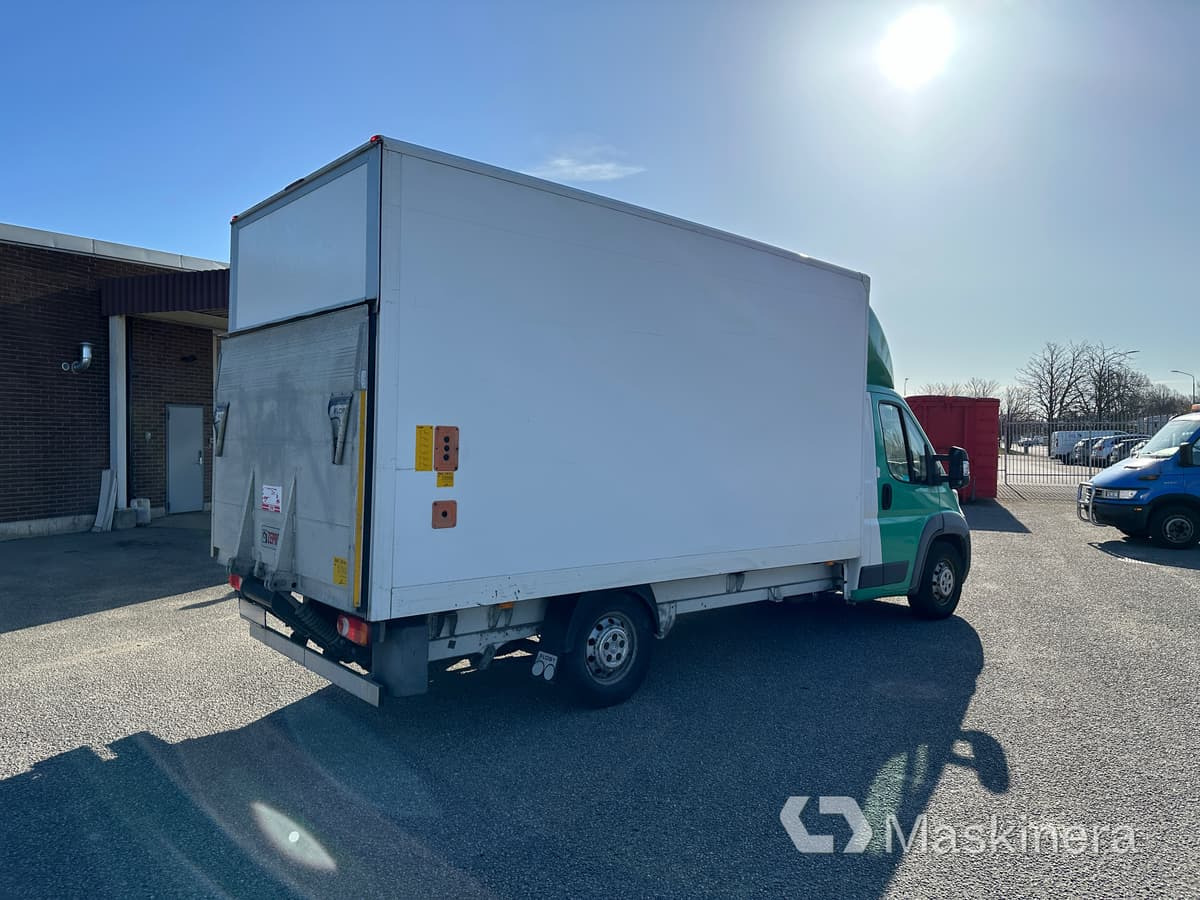 Lastbil Peugeot Boxer 2017 - Koffer Transporter: das Bild 5 Lastbil Peugeot Boxer 2017 - Koffer Transporter: das Bild 5