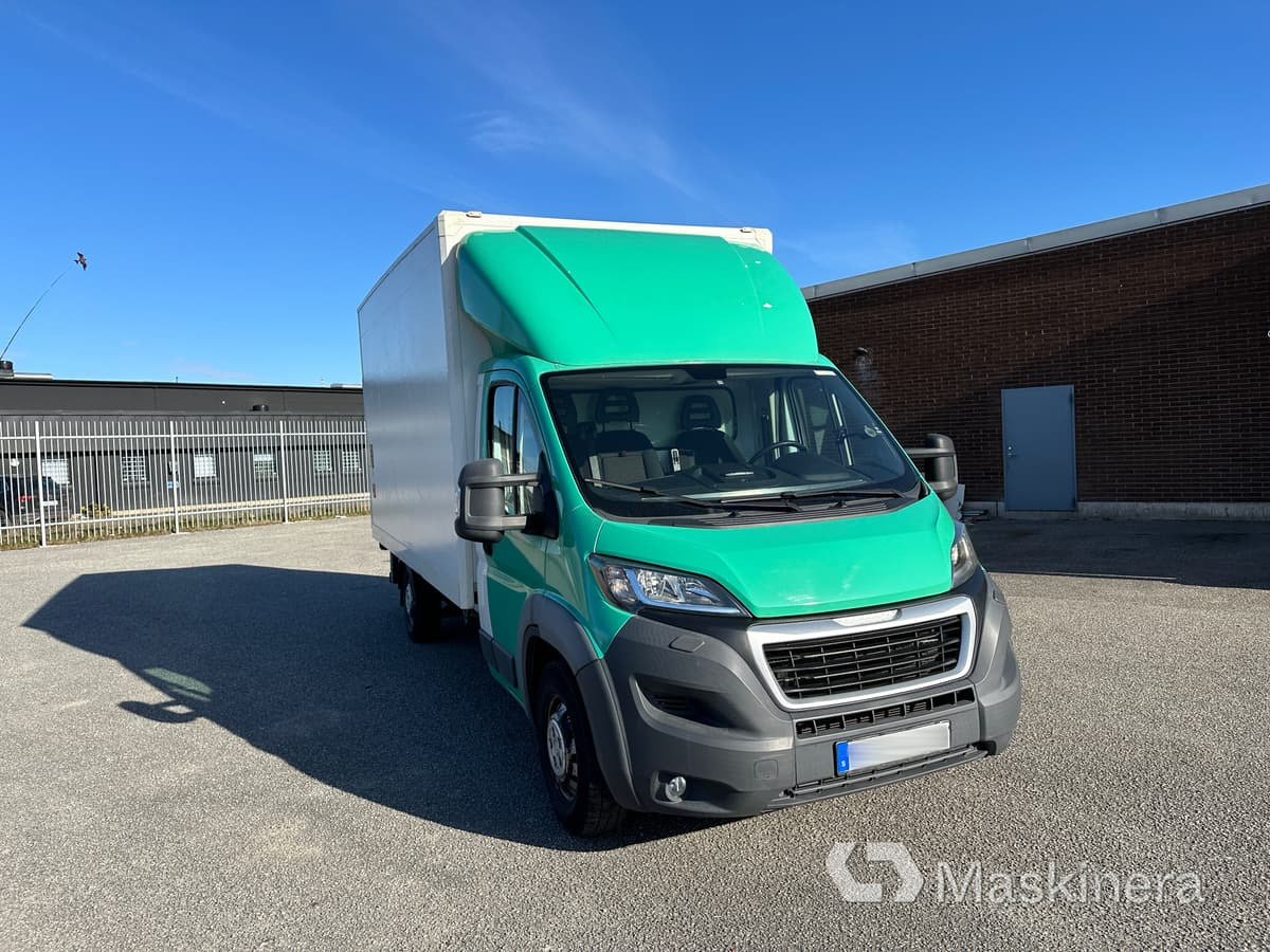 Lastbil Peugeot Boxer 2017 - Koffer Transporter: das Bild 3 Lastbil Peugeot Boxer 2017 - Koffer Transporter: das Bild 3