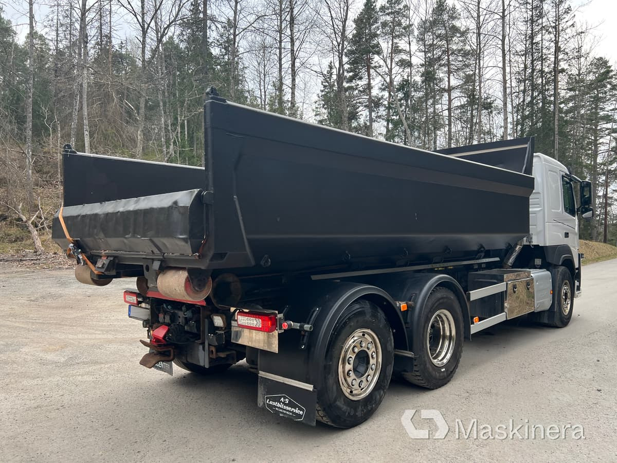 Lastväxlare Volvo FM Plog/Saltutrustad - Abrollkipper: das Bild 5 Lastväxlare Volvo FM Plog/Saltutrustad - Abrollkipper: das Bild 5