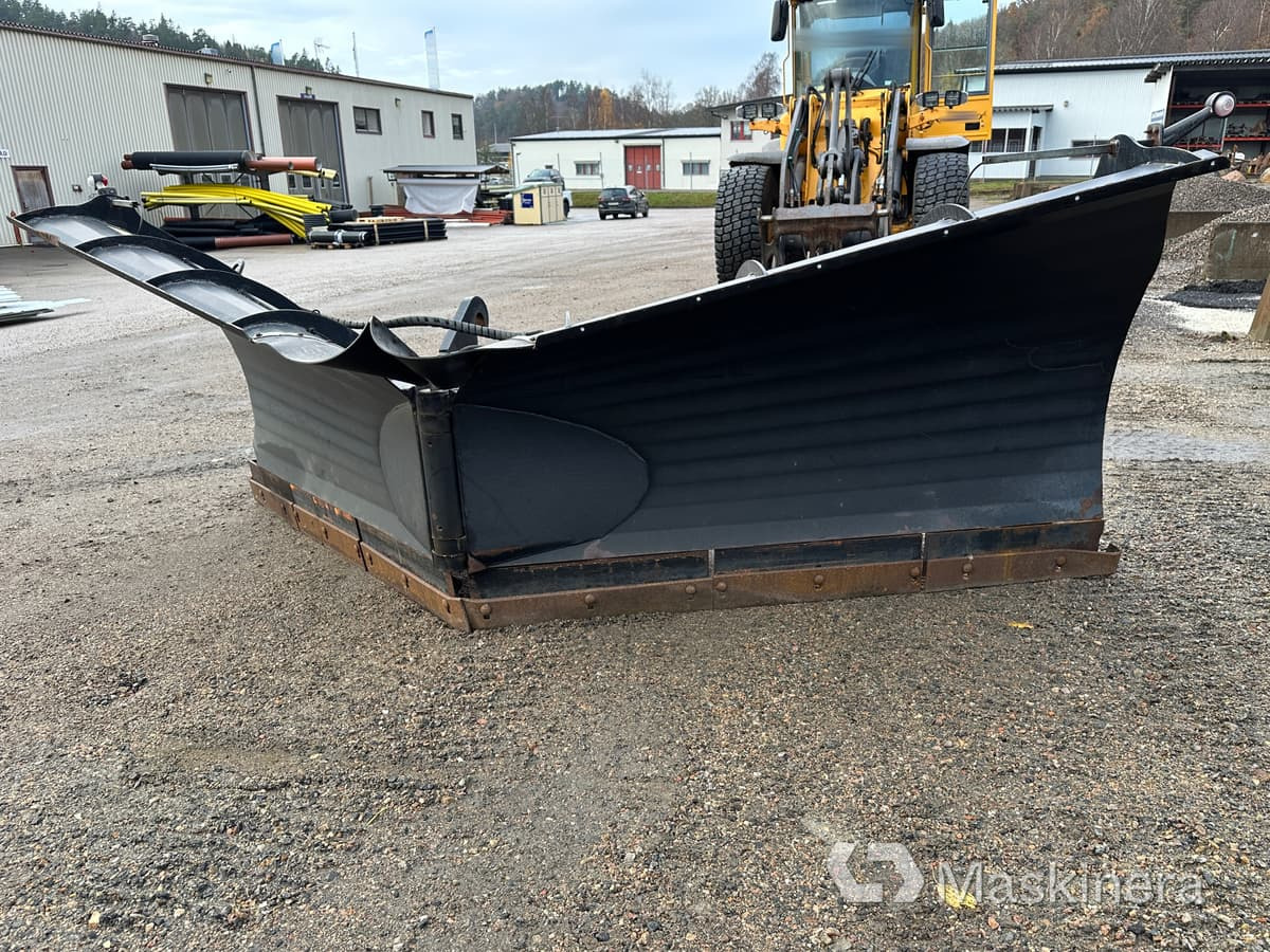 Pronar PUV 4000 HD Vikplog Pronar PUV 4000 HD - Schneepflug: das Bild 1 Pronar PUV 4000 HD Vikplog Pronar PUV 4000 HD - Schneepflug: das Bild 1