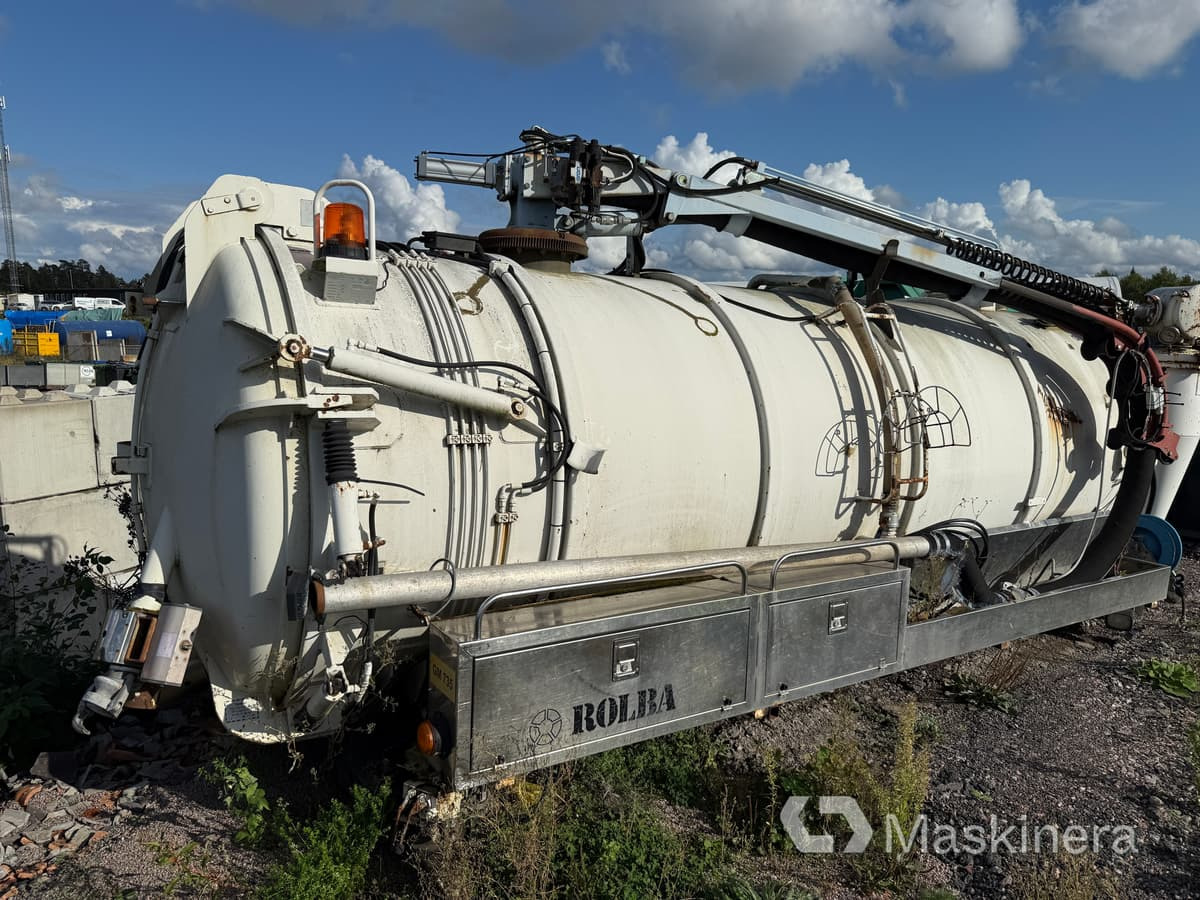 Abrollcontainer Rolba Slamflak med kran: das Bild 1