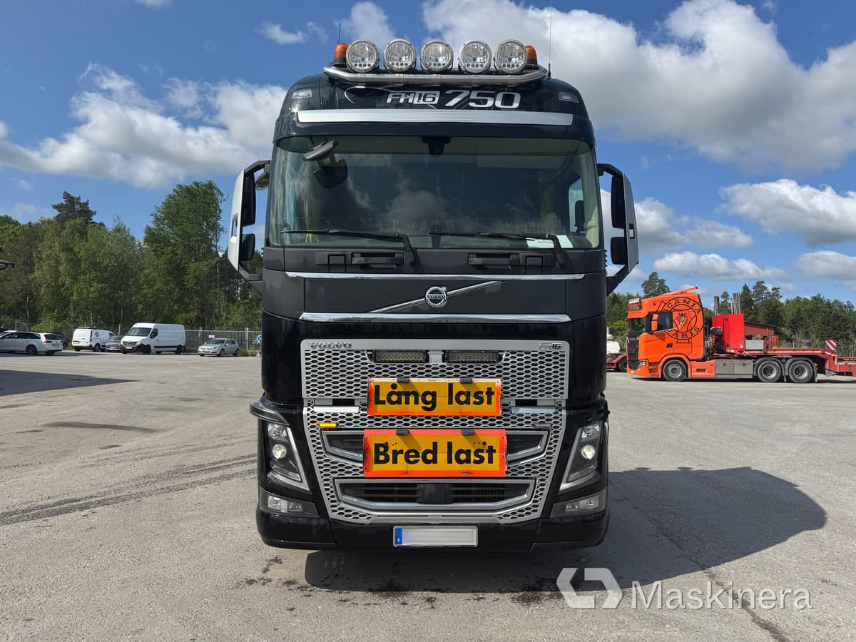 Dragbil Volvo FH16 6*4 - Sattelzugmaschine: das Bild 2 Dragbil Volvo FH16 6*4 - Sattelzugmaschine: das Bild 2