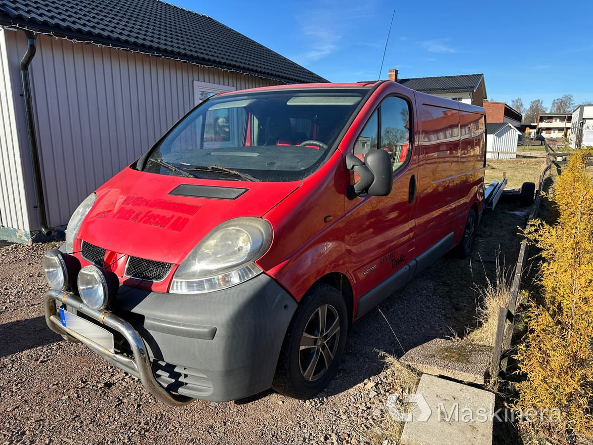 Skåpbil Renault Trafic 1.9 dCi - Kastenwagen: das Bild 3 Skåpbil Renault Trafic 1.9 dCi - Kastenwagen: das Bild 3